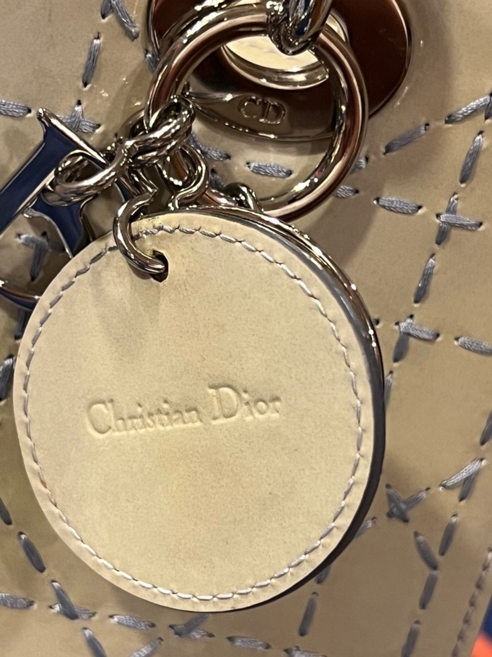 Lady Dior Leather Medium Ombre Patent Cannage satchel Limited Edition - Picture 6 of 11